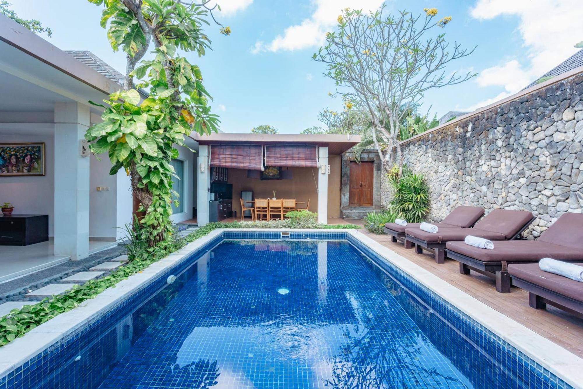 The Yubi Boutique Villas Seminyak - Chse Certified Экстерьер фото