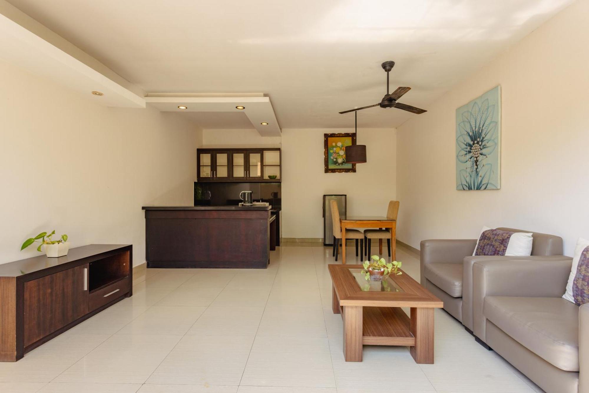 The Yubi Boutique Villas Seminyak - Chse Certified Экстерьер фото